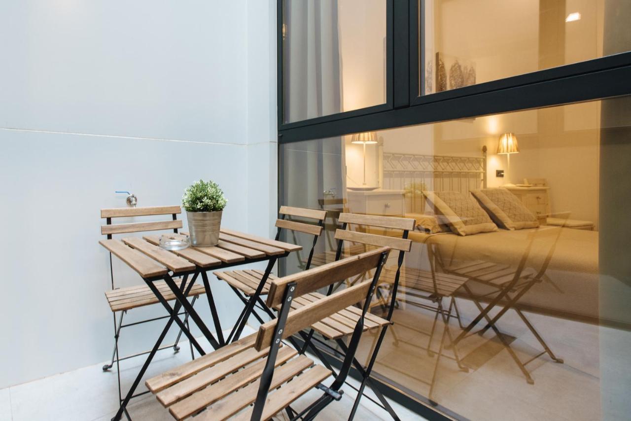 Apartamento Centrico En La Calle Cruz Verde, 10 Seville Exterior photo